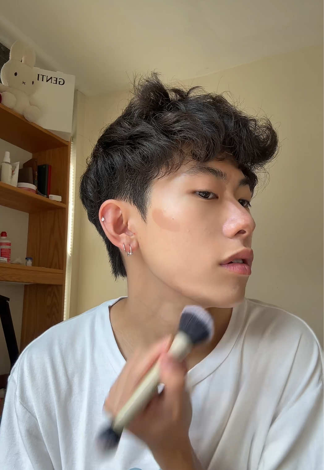 crumb  #grwm #crumb #mensmakeup #makeupformen @rhode skin @Saie @Westman-Atelier 