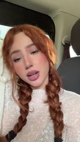 Ese pelito nada que ver 
