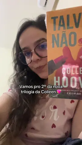Amo abrir/ler livro novo HAHAHAH #leitura #colleenhoover #fyppppppppppppppppppppppp 