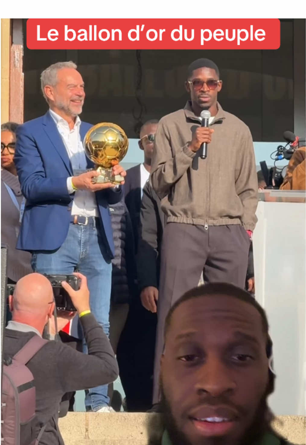 #dembele le #ballondor du peuple ! De retour dans son quartier ! #footballtiktok #pourtoi 