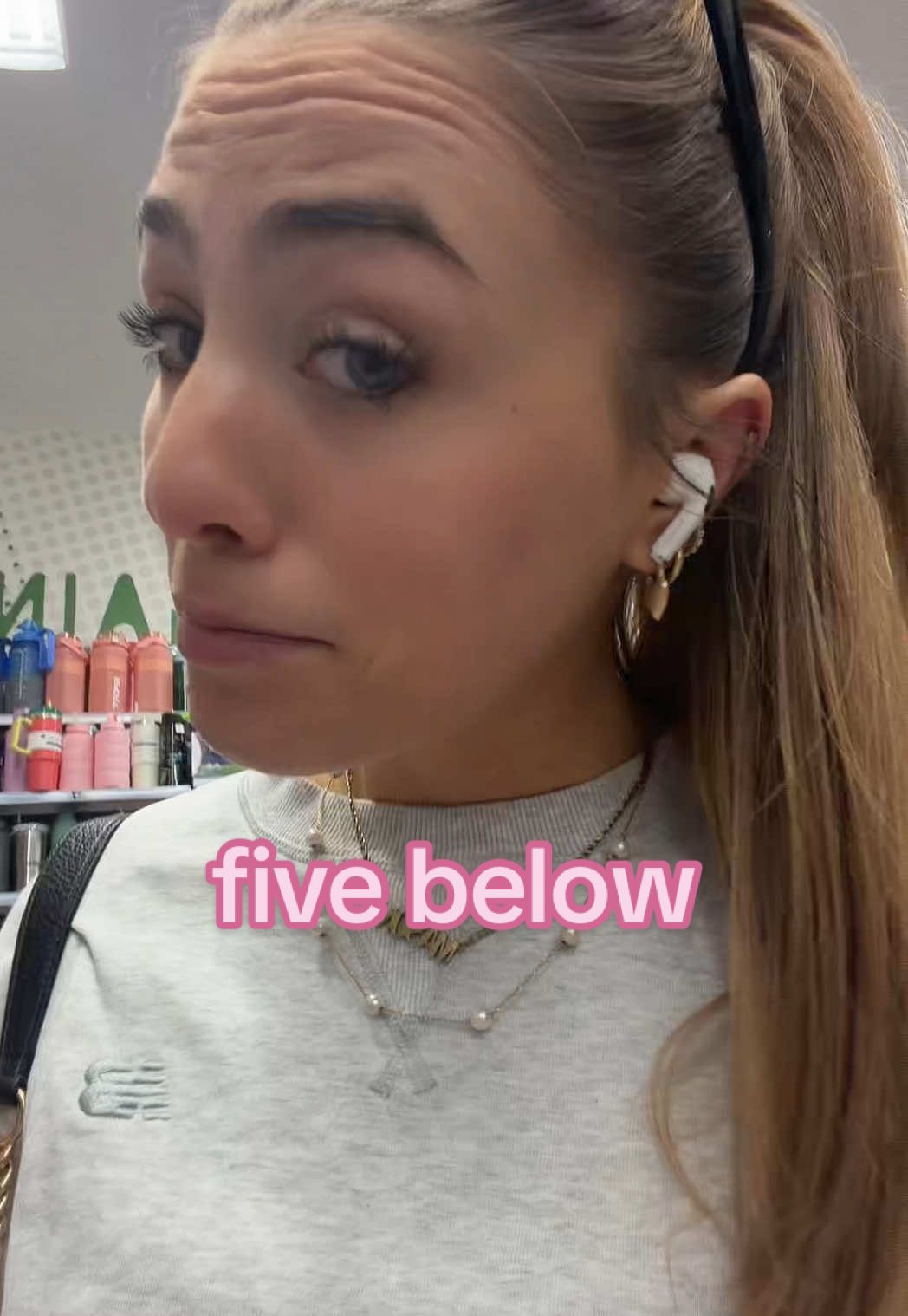 ok so how do i fix my iphone 17 microphone bc why does this sound weird #fivebelow #iphone17 #apple #iphone