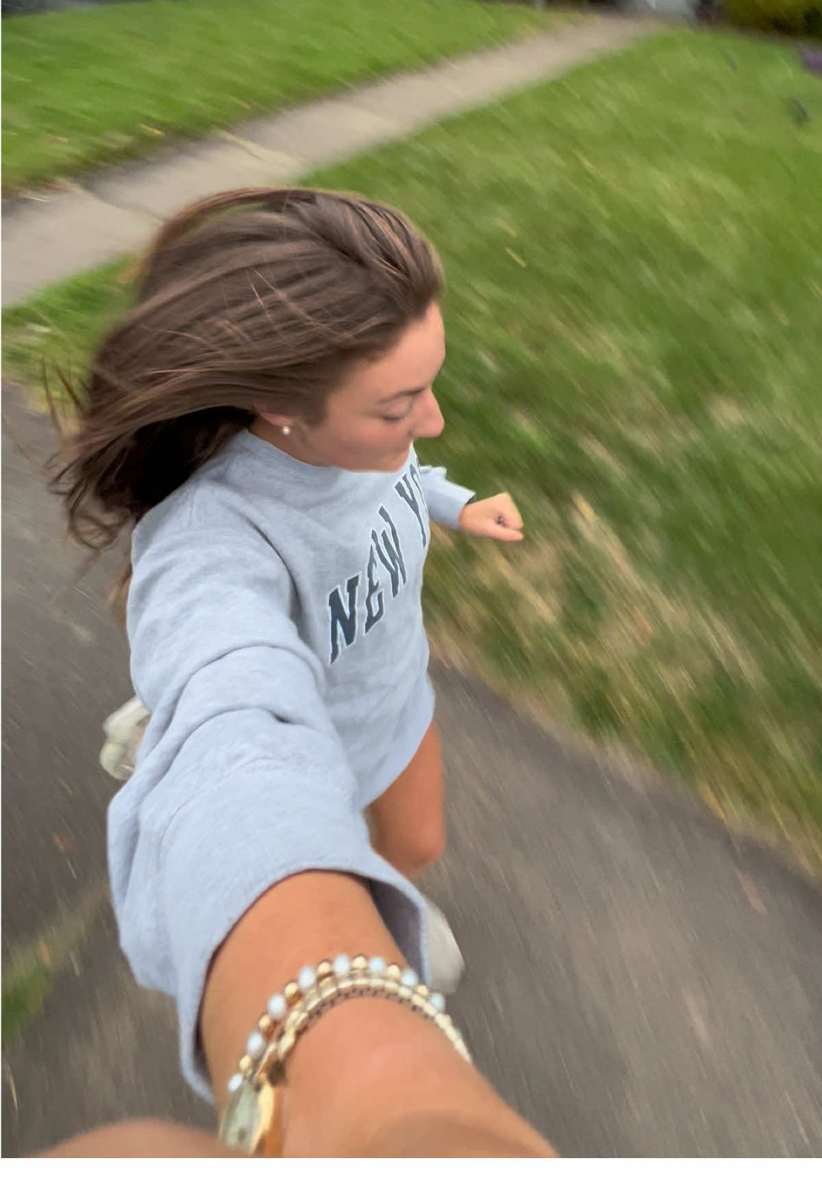 And my watch died one could call this lazy, Legs feel so strong tho #seattlemarathon