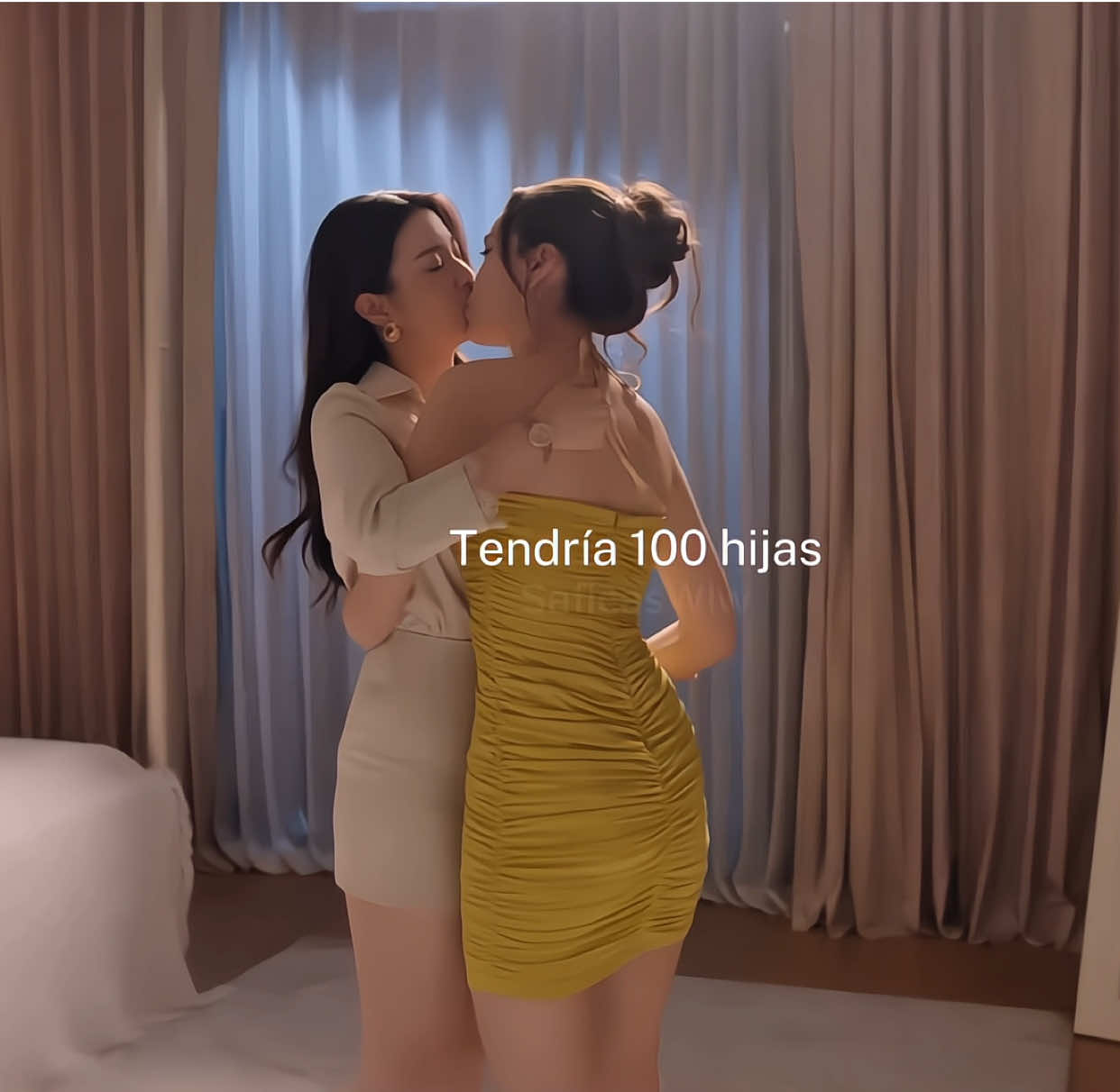 Bueno, estoy totalmente enganchada con esto, que sea sábado de nuevo #poisonouslove #aangelinaass #ginnynatnicha #thaigl 