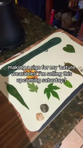 making a ‘guide’ so people can see what types of things i make earrings out of! ( plus i don’t have to label everything & hopefully not have to talk too much ) 