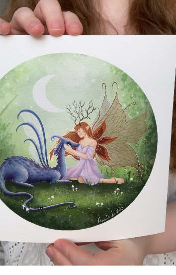 UPDATE: hello dragon friends!! With new prints dropping tomorrow, I decided to celebrate and so I have made an October mini print that will be sent out with every print order tomorrow free of charge, until the end of October!! It’s not the piece of art shown in the video, but a surprise print when you open your print package 😁 I’m so excited!! #secret #fyp #painting #fairy #oilpainting 