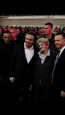 Faton Peci – shkatërruesi i sondazheve!  #albinkurti #leader #kosova #fyp #albania 