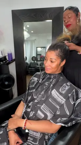 #pixiehaircut #twinsunisexsalontheglambar #90shairstylesblackgirls #shorthairstylesforblackwomen #brooklynsalon 