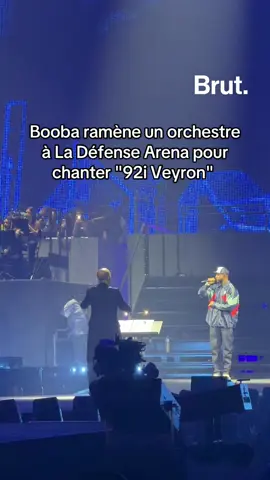 Booba ramène un orchestre à La Défense Arena. #booba #ladefensearena #rapfr #nanterre 
