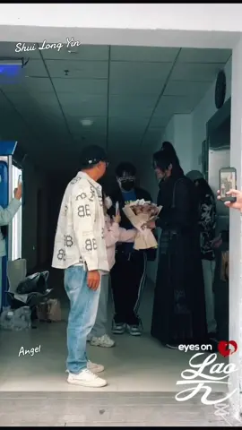 Wispers of fate (Shui Long Yin) prossimamente su Viki In questo video camminava lentamente perché durante le riprese del C-drama,, ebbe un incidente e si fece male all' anca #XiaoShunyao #MIC肖顺尧Aero #SingerActor #ShuiLongYin#Wispersoffate