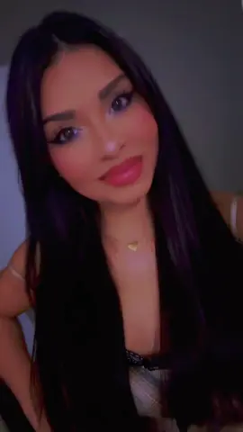 Bienvenidos  a mi universo te invito a conocerme y formar parte de la mejor comunidad del TikTok.  #parati #videoviral #universobubble #streamer #graciasporsuapoyo  
