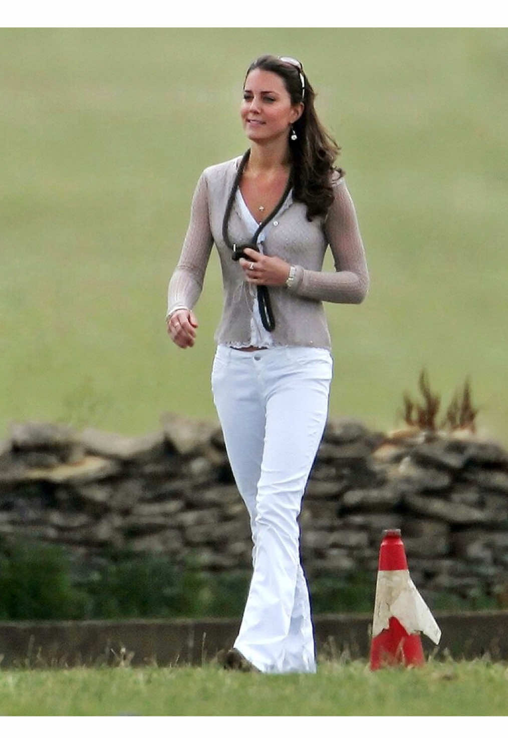 Kate Middleton dated Prince William for 10 years before their engagement. So, it’s natural that the media had great interest in her, which resulted in numerous paparazzi shots (sometimes invasive ones) of her outfits. She had a preference for neutral colors and loved boots and accessories.  #katemiddleton #katemiddletonstyle #catherinemiddleton #princessofwales #royalfamily 