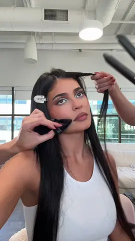 👑 