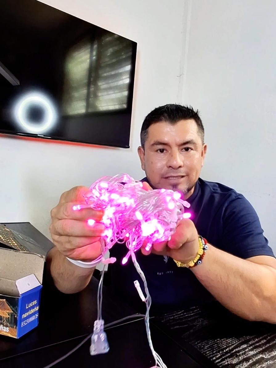 luces Navideñas con 300 luces LED #lucesled #navidad #diciembre #arboldenavidad 