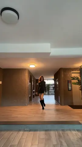 #creatorsearchinsights #modeling #adrianalima #famous #scout 