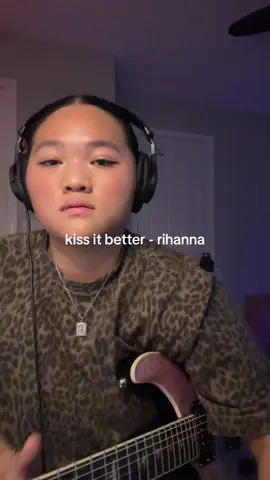 kiss it better - rihanna (if it had more guitar), keep the requests coming! #guitar #guitartok #electricguitar #guitarcover #guitarsolo 