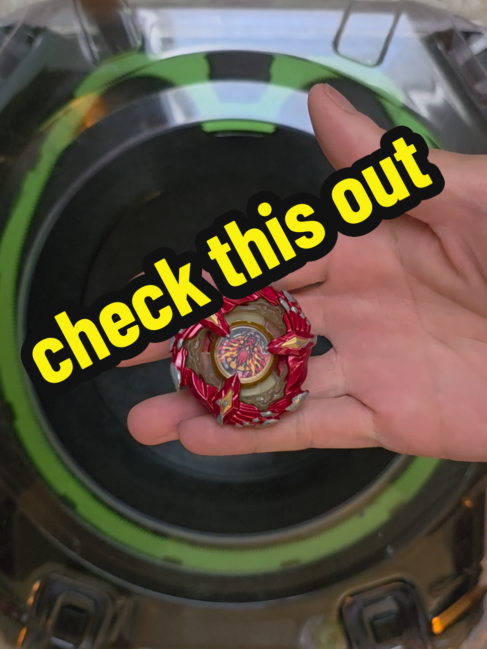 doing some hover wyvern testing and got this sweet phoenix victory. no music so you can hear the phoenix strike #soarphoenix #beytok #beybladex #beybladecombo #letitrip 