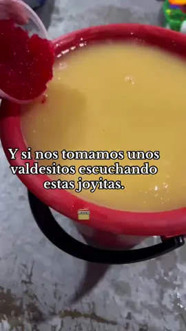 Y si nos tomamos unos valdesitos escuchando estas joyitas .? #danyvillarroel