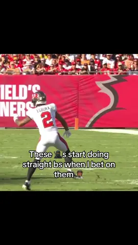 Now he’s INJURED ✌🏾#fyp #nfl #emekaegbuka #bucs #viralvideo 