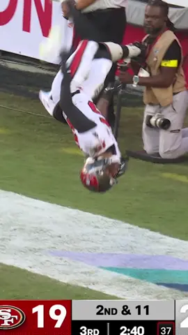 what a way to get your first #nfl td 🔥 #tezjohnson #tampabaybuccaneers