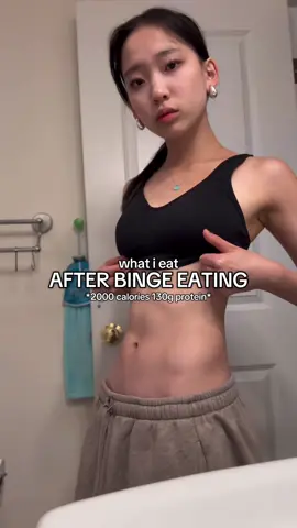 WHAT I EAT IN A DAY after binge eating 💕 Use Hea! to track your macros and calories! Use my code mochi10 for free usage 🥰 #dayinmylife #Fitness #healthy #mealinspo  #wieiad