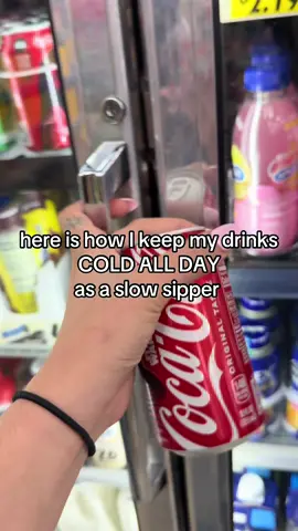 It makes a world of a difference not to have watered down drinks all the time 😌😌 #slowsipper #slowsippergirly #sweetdrink #sweetreat 