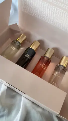 ✨Zara | Discovery Set 4x30 ML✨ The perfect gift for a perfume lover!  This set includes: • Golden Decade • Red Temptation • Hypnotic Vanilla  • Amber Fusion 🏷️: SRD 2600 📲 WhatsApp: +597-8678627 #surinametiktokers🇸🇷🇸🇷🇸🇷 #fypシ゚ #xyzbca #suriname #onlineshopping 