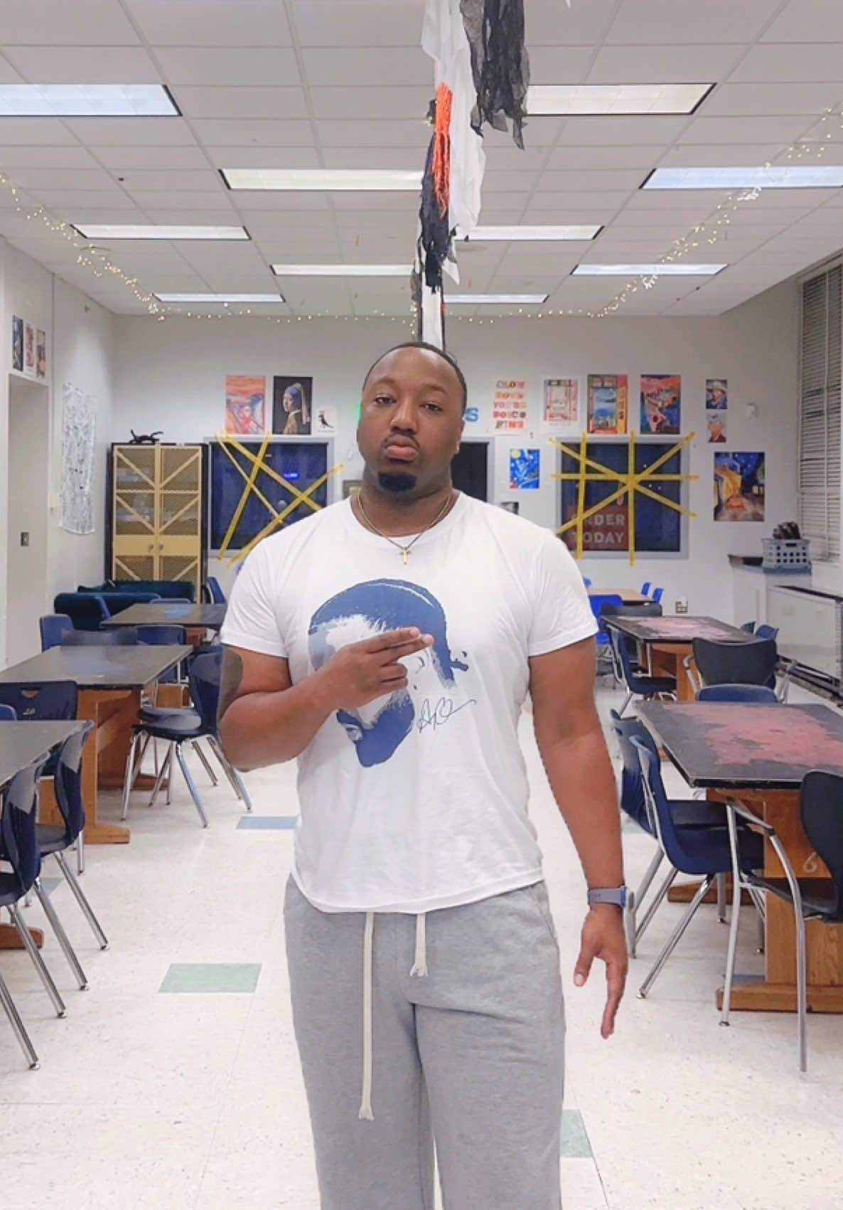 Shirt is 🔥🙏🏾 #OOTD #fashion #tiktokshop #fyp #drake 