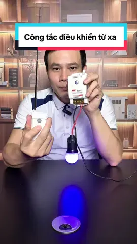 Công tắc điều khiển từ xa không dây Honest, khoảng cách điều khiển 1000m, thích hợp cho việc tắt mở máy bơm rửa chuồng trại, tưới tiêu đồng ruộng, thiết bị chiếu sáng#congtacdieukhientuxa #dieukhientuxahonnest1000m #maybomnuoc #channuoi #dieukhientuxa