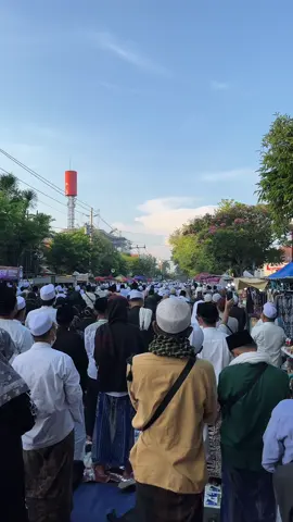 Puncak maulid di haul habib ali bin Muhammad al habsyi di kota solo  #maulidnabi #haulsolo #haulhabibalialhabsyi #fyppppppppppppppppppppppp #masjidriyadhsolo 