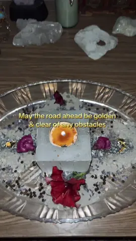 The dragon path guides and protects me 🐉 (repost bc typo lolll) #dragons #dragonwitch #spellwork #crossroads #uncrossingspell 