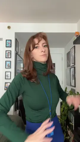 What the Helly?? Last day of @New York Comic Con with Helly R from Severance. This is basically what I wear to work so by far my easiest cosplay to do. And if you haven’t seen Severance yet, please do. One of the best shows out there and I’m not exaggerating.  Anyways NYCC was a chaotic weekend but such a fun time! A great conclusion to the 2025 con season ❤️  #cosplay #nycc #severance #transition #comiccon 