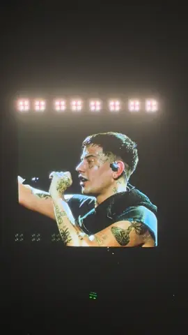 @dukoyasupiste no te canses nunca de ser el mejor #acoruña #duki #foryou #concierto #duko 