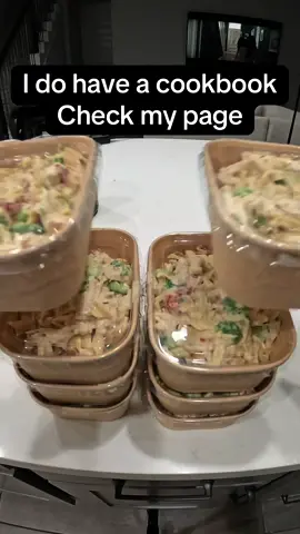 560 calories 60g protein 20g fats 43g carbs makes 10 meals! Try out my cookbook  60 ounces of chicken breast 1 block 1/3 fat cream cheese 3/4 cup fat free cheese 1 bottle flyin saucy garlic parm sauce 8 ounces fat free fair life milk reshape bottle for again  You’re going to cook on high for 3 hours While that’s cooking 30 minutes before the chicken is done, you’re going to start cooking two boxes of Bonzo pasta add that into the crockpot followed up with 10 servings of boiled broccoli with a additional 3/4 cup fat free cheese. Mix plate into 10 bowls, equally as possible and enjoy follow me for more high protein tasty idea ideas! #cooking #CookingHacks #cookingtiktok #protein #mealprepideas      
