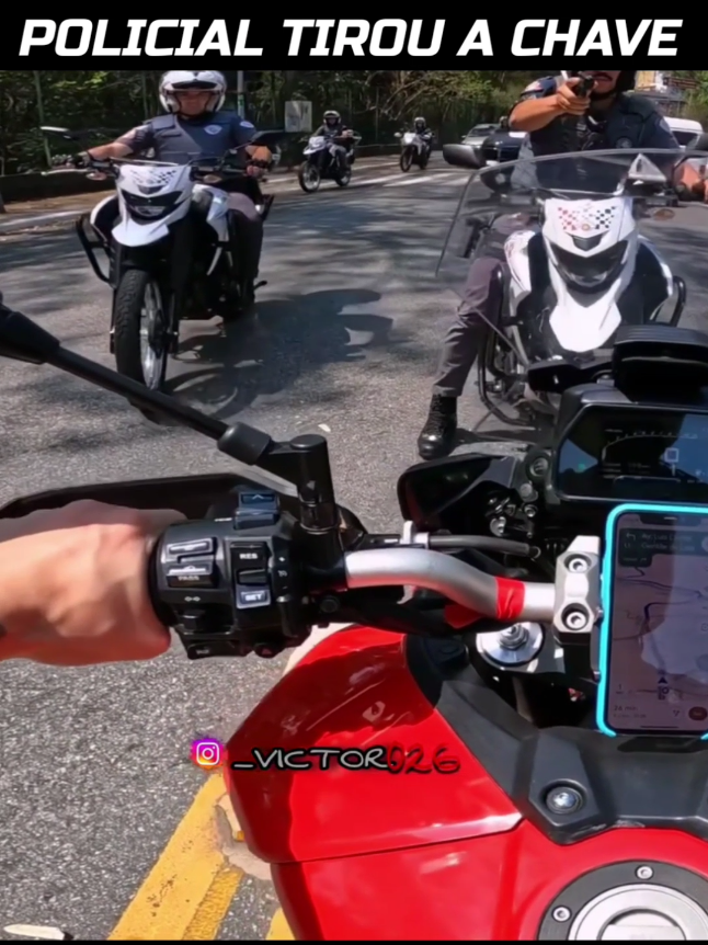 POLICIAL TIROU A CHAVE  #enquadro #policia #viral #rocam 