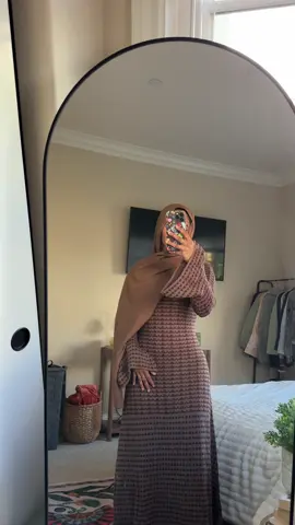 Maxi dress in small 🐻