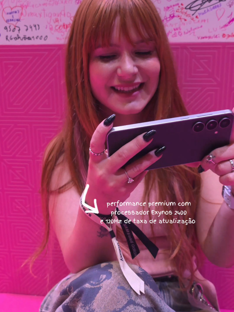 Se você joga, não importa o que, você é gamer. E com a família Galaxy, você joga com performance e arrasa! @Samsung Brasil #PlayGalaxy #TeamGalaxy #SamsungNaBGS *publicidade 