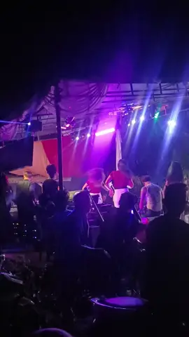 memantau kakak nya kerja 🤣💃 #reffpartydance❤️🤍 #fyppppppppppppppppppppppp #viral #masukberanda #like 