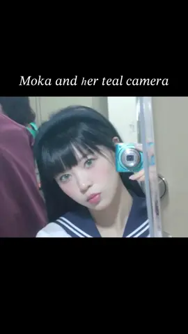 It’s such a need ❤️‍🩹 #moka #kpop #illit #digitalcamera #selfie