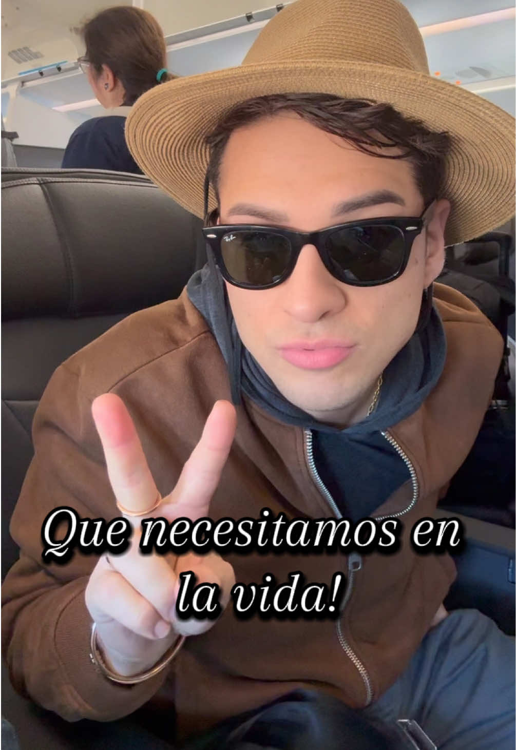La vida es para los que sueñan con mapas y despiertan con aventuras. . . . #samanostyles #chicago #fyp #traveler #mexico 