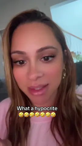 🤣🤣🤣🤣 @KnottyMomma had to call myself out on this one 🤣🤣🤣 I totally just judged myself on this one 🤣🤣🤣💁🏼‍♀️💁🏼‍♀️💁🏼‍♀️💁🏼‍♀️ #loveisblind #fypage 