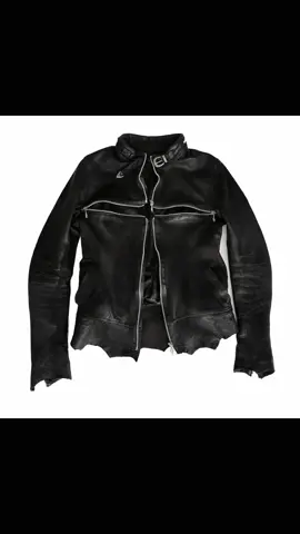 i need cool jackets for fall oh m gee #Runway #katemoss #jackets #tumblr #indiesleaze 