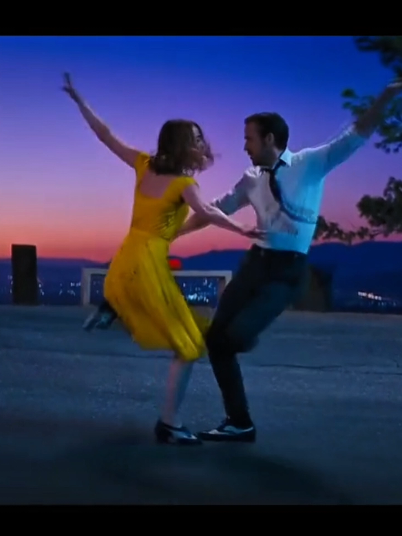 holy bad quality 🥀 #lalaland #ryangosling #emmastone 