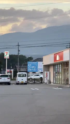 terlukis indah #japanvibes #japanstreet #sunsetvibes #kenshuuseijapan🇮🇩🇯🇵 #pedesaan 