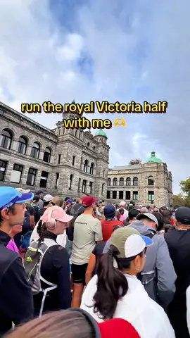 the way my smile faded after 10k😂 #halfmarathon#Running#victoriabc#raceday 