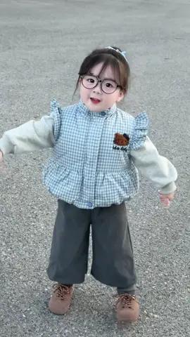 Áo phao gile cho bé yêu 😍 #quanaotreem #quanaobegai #setbegai #phoidoxinh #xuhuong 