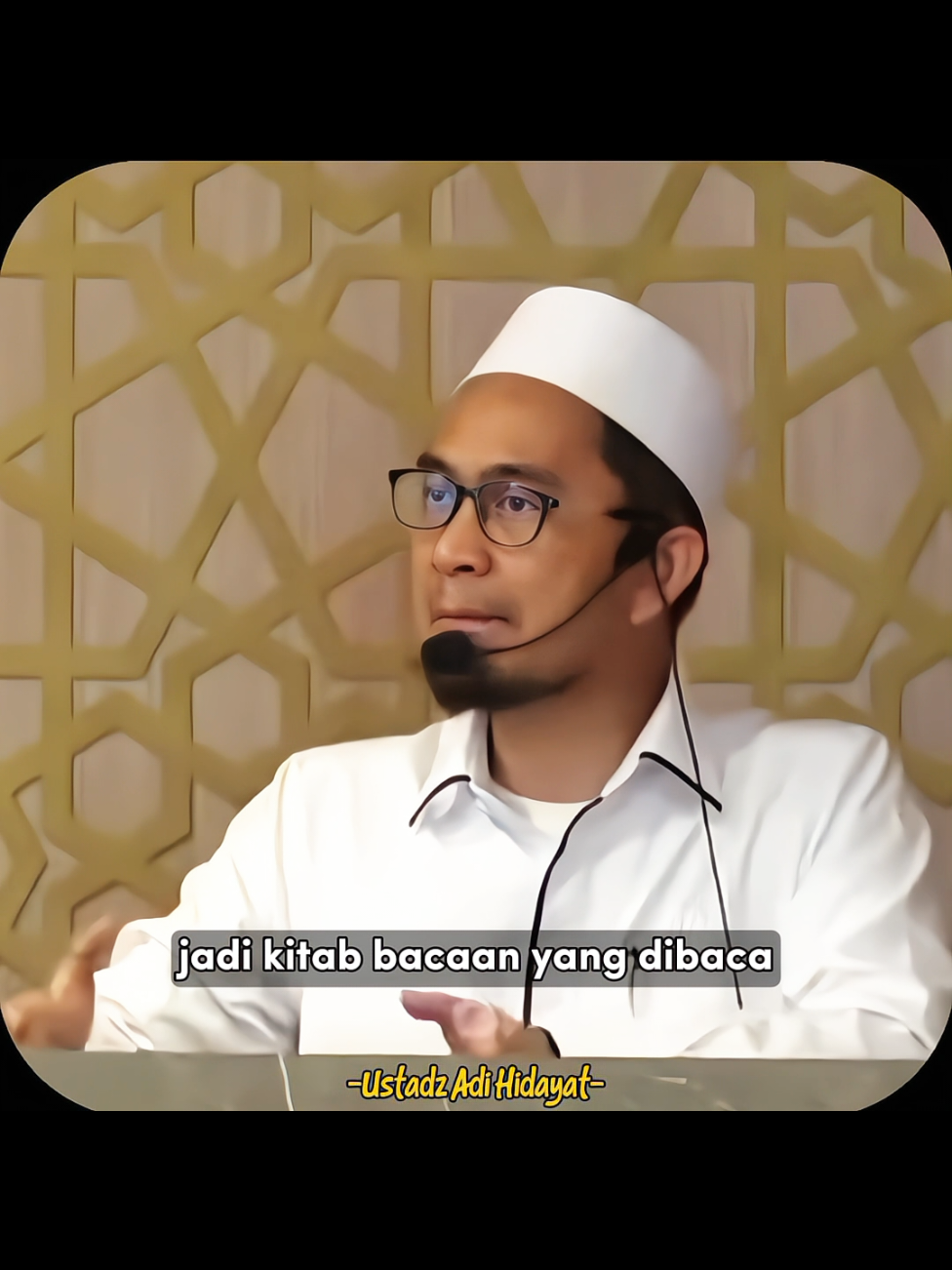 Tujuan Al-Qur'an diturunkan adalah sebagai pedoman hidup setiap insan yang beriman pada-Nya🍃 #selfreminder #dakwah #ustadzadihidayat #fyp 