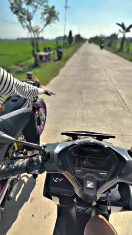 Tutor ndue bleyer ben irit bensin ee😄 @Herlin_ #rxkingspekblayer👑 #rxking135cc👑 #upgrade_2stroke #fypシ゚ #foryoupage 