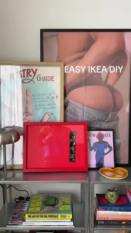 Marco con un pop de color, que opinamos?🏡🖼️ @IKEA México #Home #homedecor #hometransformation #DIY #decorinspo 