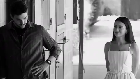 والمُهم انك من العالم اهم💙.. @𝙰𝙻𝙼𝙰𝚁𝚁𝙸  #اكسبلورexplore #فهد_بن_فصلا #explore #fyp #foryou 