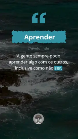 Compartilhe com seus amigos.  . . #reflexaododia #evolucaopessoal #frasesmotivadoras #reflexão #mensagem 